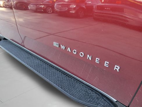 Certified 2023 Jeep Wagoneer Series III w/ Preferred Equipment Group RWD image 29