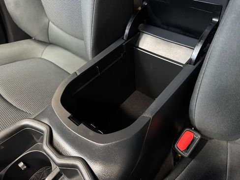 Used 2023 Toyota RAV4 LE image 34