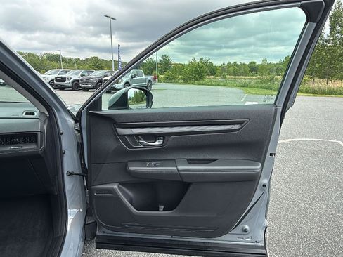 Used 2024 Honda CR-V EX image 17