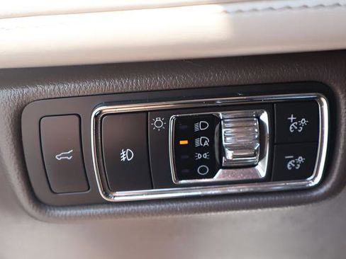 Used 2021 Lincoln Aviator Reserve w/ Equipment Group 201A AWD/4WD image 11