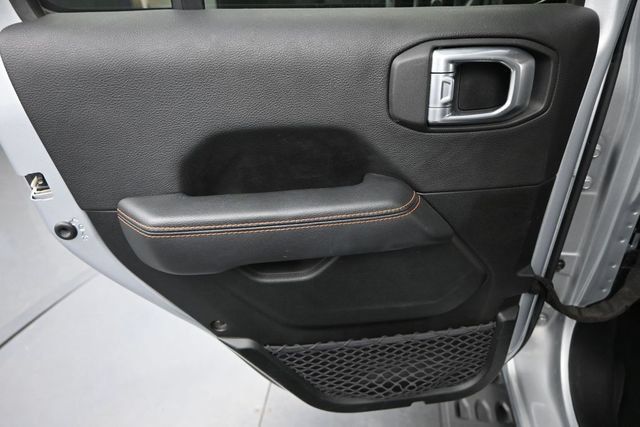 Used 2022 Jeep Gladiator Mojave w/ LED Lighting Group AWD/4WD image 16