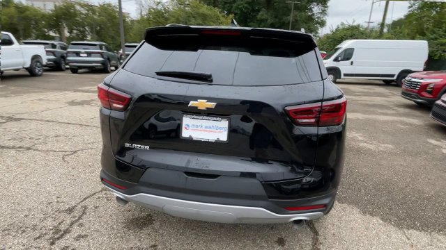 New 2026 Chevrolet Blazer LT w/ Convenience Package FWD image 9