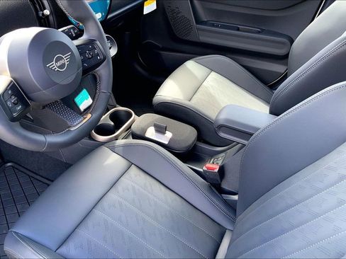 New 2026 MINI Cooper S image 7