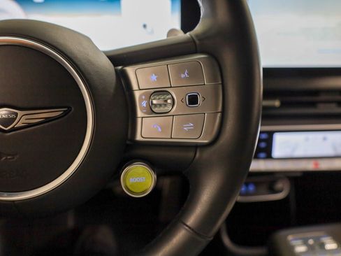 Used 2023 Genesis GV60 Performance image 23