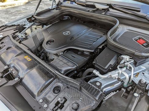Used 2022 Mercedes-Benz GLS 450 4MATIC image 51