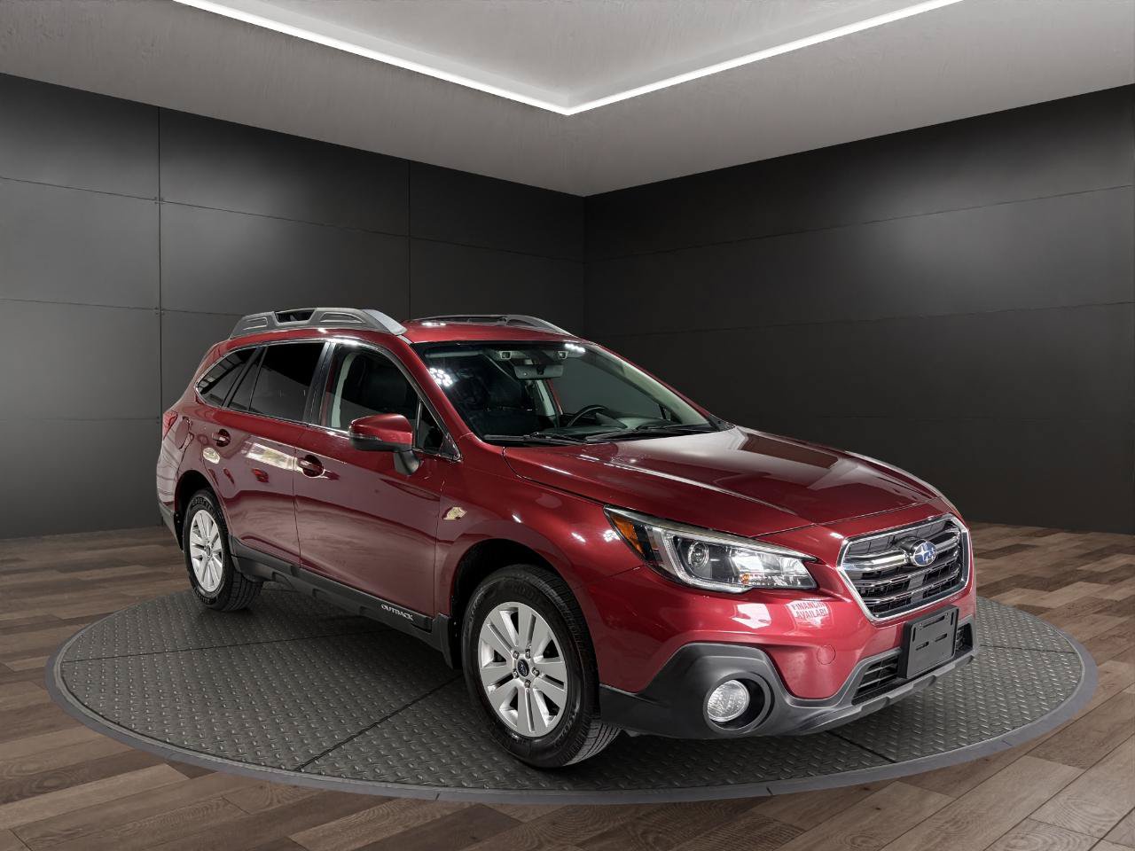 Used 2019 Subaru Outback 2.5i Premium AWD/4WD image 2