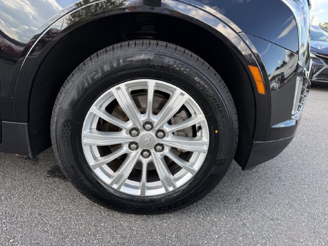 Used 2017 Cadillac XT5 FWD image 32