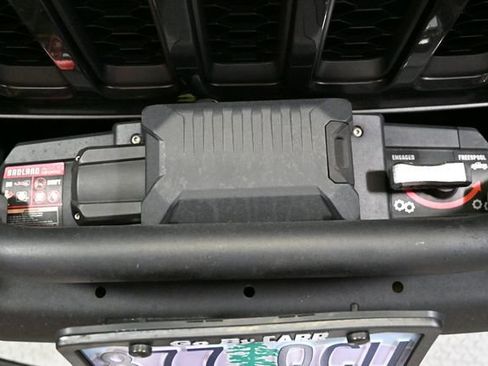 Used 2021 Jeep Gladiator Rubicon AWD/4WD image 20