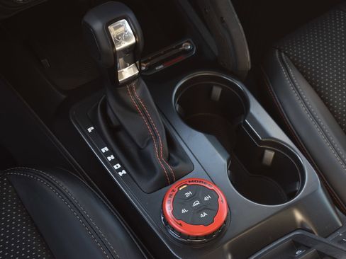 New 2025 Ford Bronco Raptor image 25