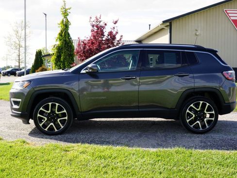 Used 2019 Jeep Compass Limited w/ Safety & Security Group AWD/4WD image 27