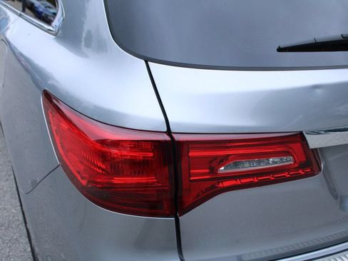 Used 2016 Acura MDX w/ Technology Package FWD image 10