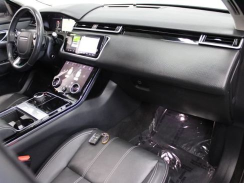 Used 2020 Land Rover Range Rover Velar S AWD/4WD image 29