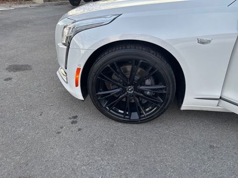 Used 2018 Cadillac CT6 Premium Luxury w/ Super Cruise Package image 34