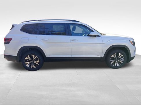 New 2026 Volkswagen Atlas SE image 6