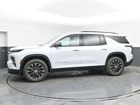 New 2026 Chevrolet Traverse LT image 11