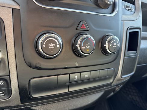 Used 2019 RAM 1500 Express image 21