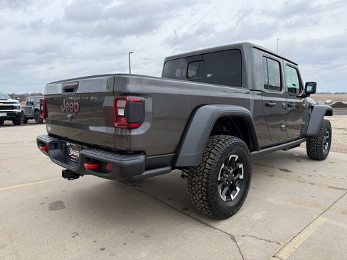 New 2026 Jeep Gladiator Rubicon w/ Safety Group AWD/4WD image 5