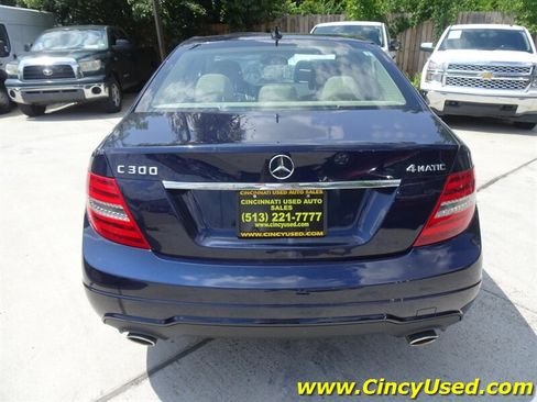 Used 2012 Mercedes-Benz C 300 4MATIC Sedan image 8