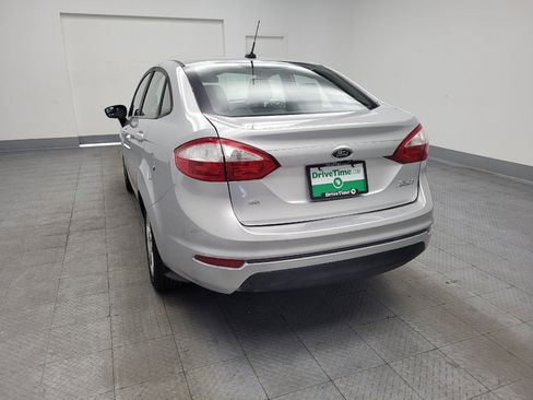 Used 2019 Ford Fiesta SE FWD image 6