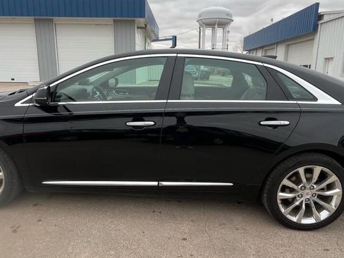 Used 2015 Cadillac XTS Luxury image 3