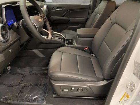 New 2026 Chevrolet Colorado LT w/ LT Convenience Package AWD/4WD image 16