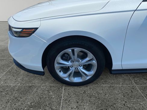Used 2023 Honda Accord LX image 14