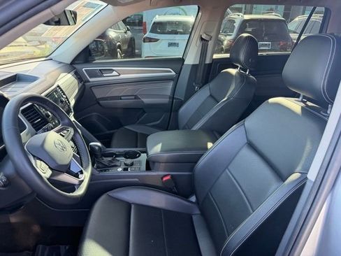 Used 2022 Volkswagen Atlas SEL AWD/4WD image 11