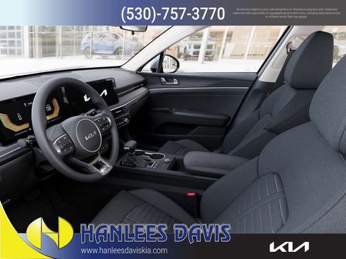 New 2026 Kia K5 LXS image 17