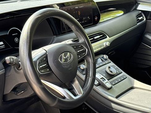 Used 2021 Hyundai Palisade Limited image 15