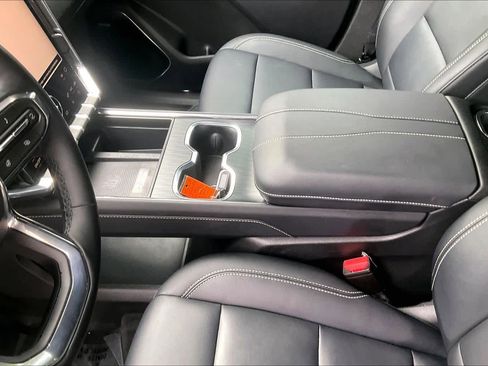 Used 2024 GMC Acadia Elevation w/ Super Cruise Package FWD image 18