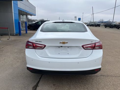 Used 2024 Chevrolet Malibu LT FWD image 4