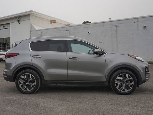 Used 2021 Kia Sportage EX AWD/4WD image 18