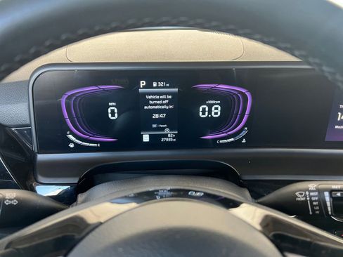 Used 2025 Kia Seltos S image 40