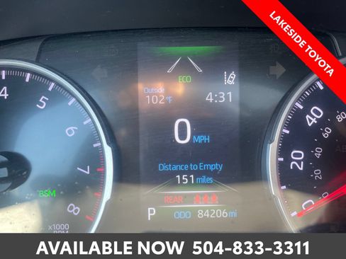 Used 2020 Toyota RAV4 XLE w/ Convenience Package FWD image 37