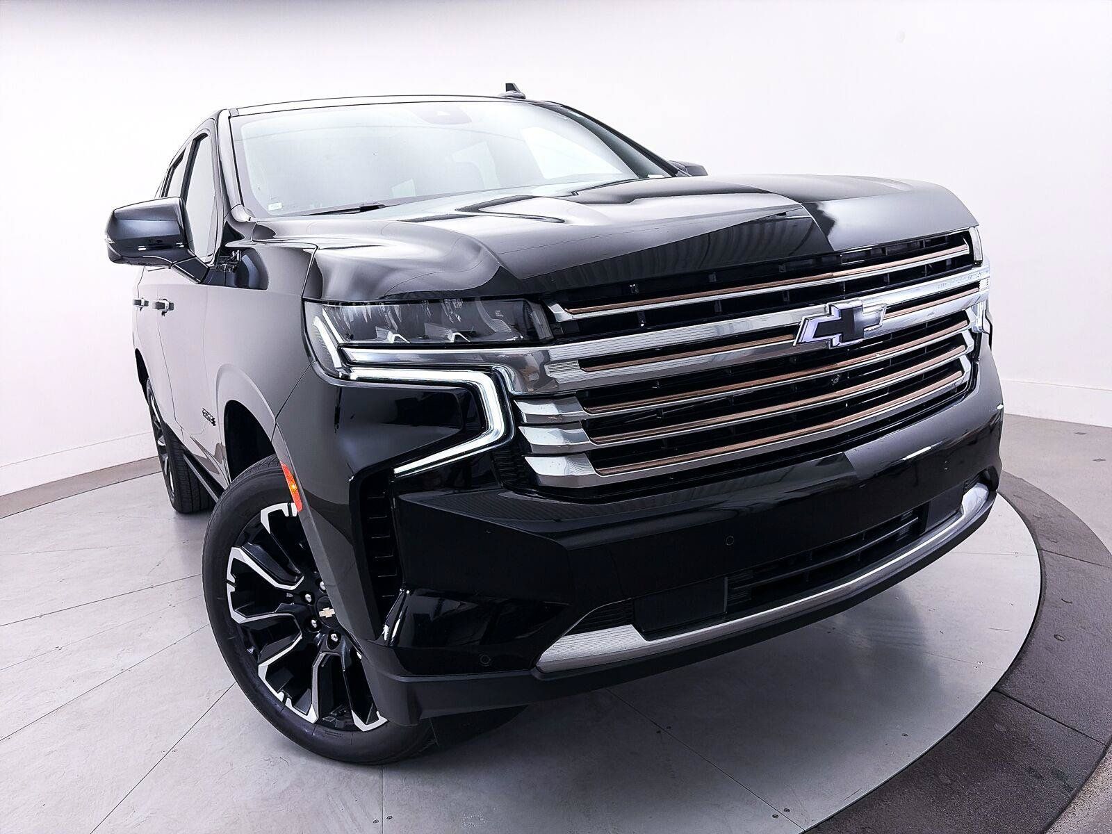 Used 2023 Chevrolet Tahoe High Country AWD/4WD image 3