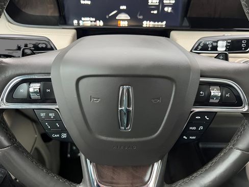Used 2019 Lincoln Navigator L Reserve AWD/4WD image 56