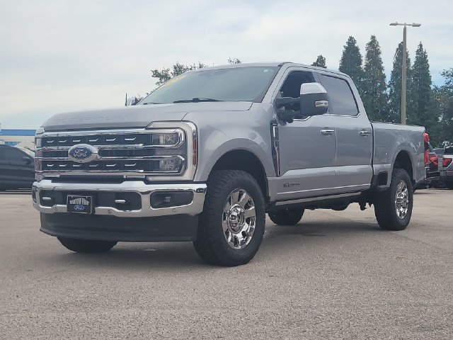 Used 2024 Ford F350 Lariat w/ Lariat Ultimate Package AWD/4WD image 34