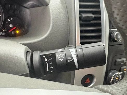 Used 2015 Nissan Frontier SV RWD image 18