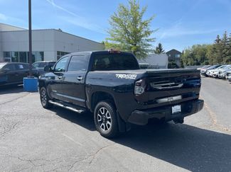Used 2020 Toyota Tundra Limited w/ Limited Premium Package AWD/4WD video 3