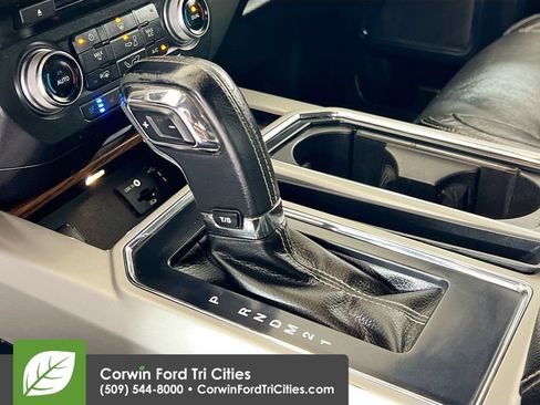 Used 2015 Ford F150 Lariat AWD/4WD image 10