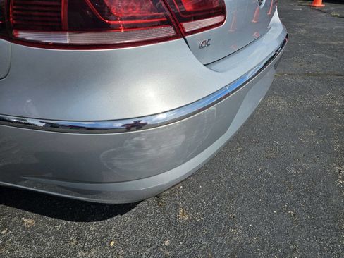 Used 2016 Volkswagen CC Sport image 11