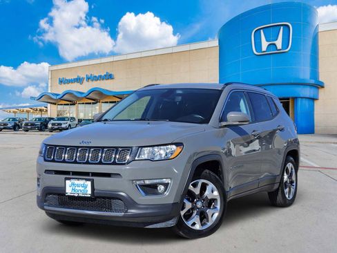 Used 2020 Jeep Compass Limited image 1