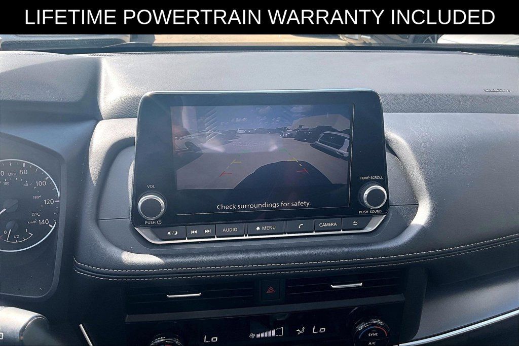 Used 2024 Nissan Rogue SV FWD image 21