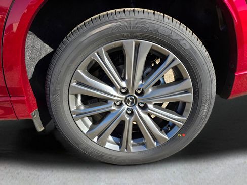 Used 2025 MAZDA CX-5 Signature image 11