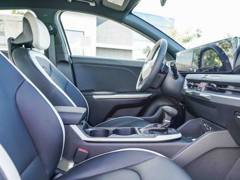 New 2026 Kia K4 GT-Line Turbo FWD image 9