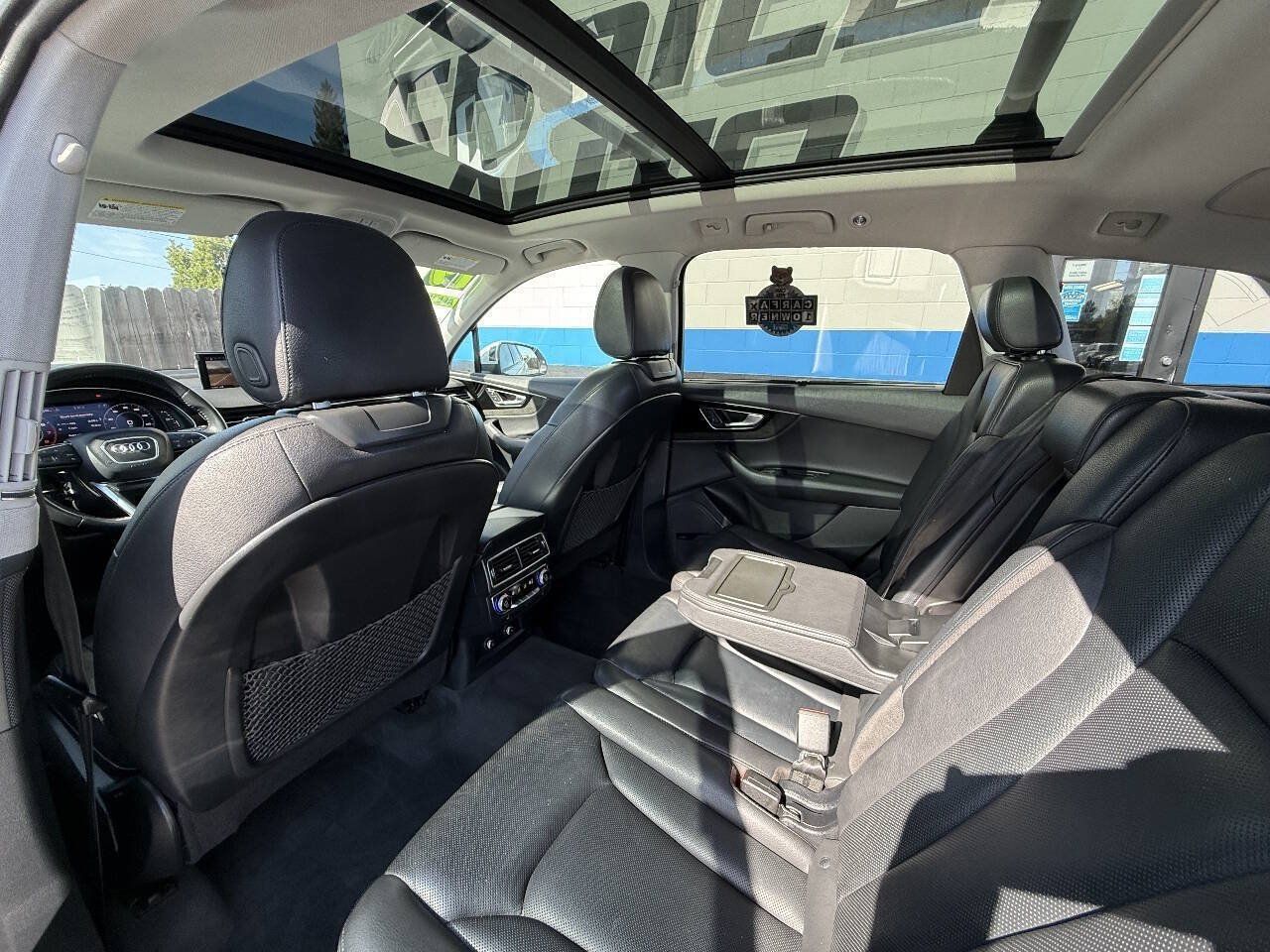 Used 2019 Audi Q7 3.0T Prestige AWD/4WD image 14