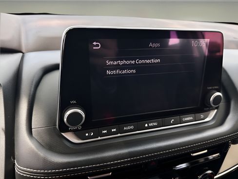 Used 2022 Nissan Rogue SV FWD image 9