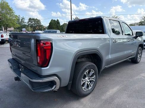 Used 2025 GMC Sierra 1500 SLT AWD/4WD image 9