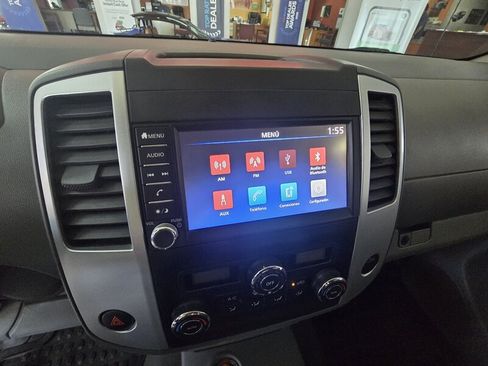 Used 2020 Nissan Frontier SV w/ Midnight Edition Floor Mats RWD image 25