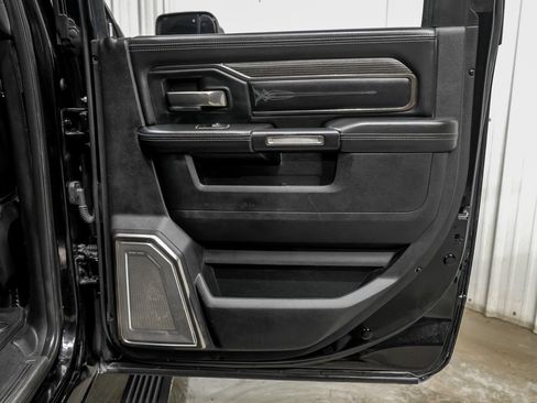 Used 2021 RAM 2500 Limited AWD/4WD image 47